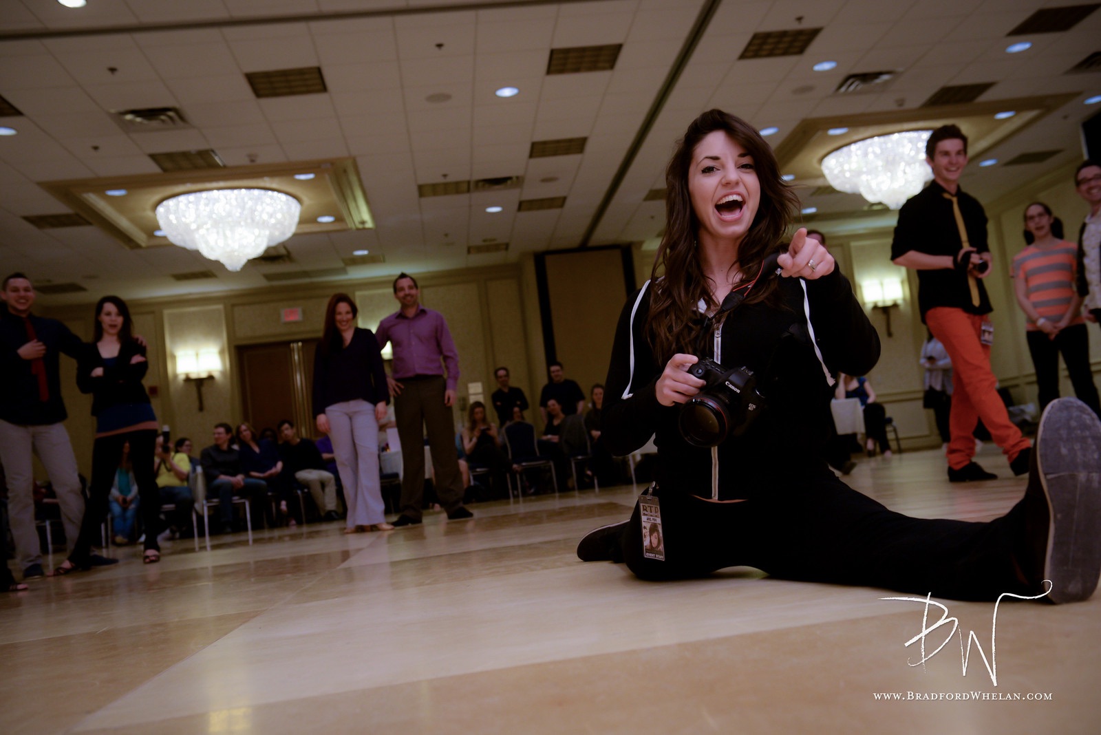 Ariel Penu proving she can take photos while doing the splits. &nbsp;Photo: Brad Whelan